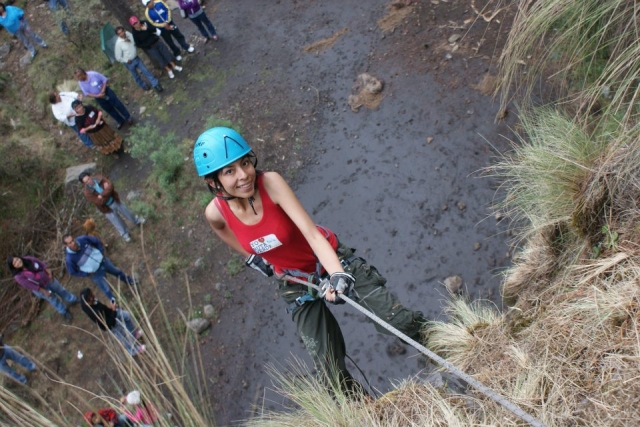 Bajando la piedra